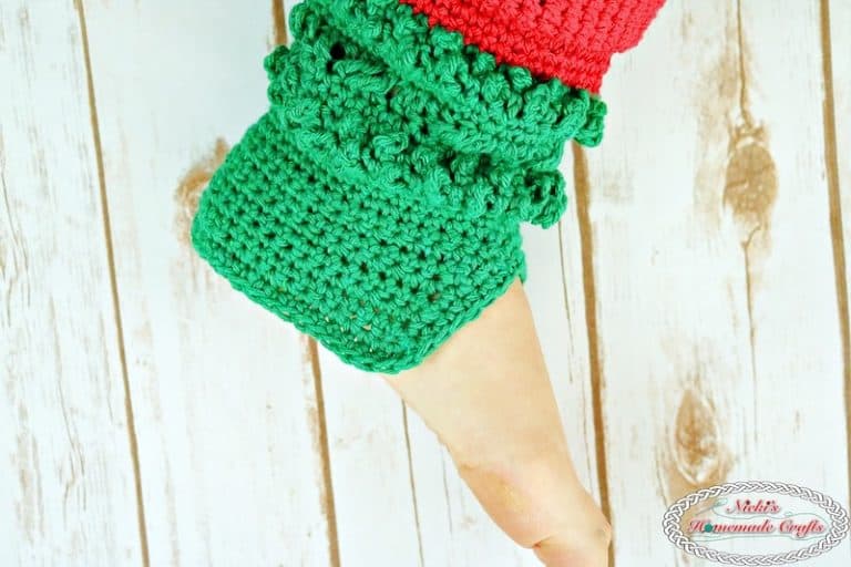 How to Crochet Cute Christmas Santa & Elf Booties Easily