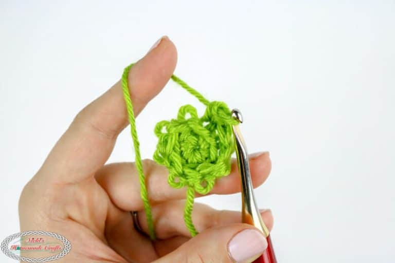 How to Make a Crochet Rope - Easy Tutorial - Nicki's Homemade Crafts