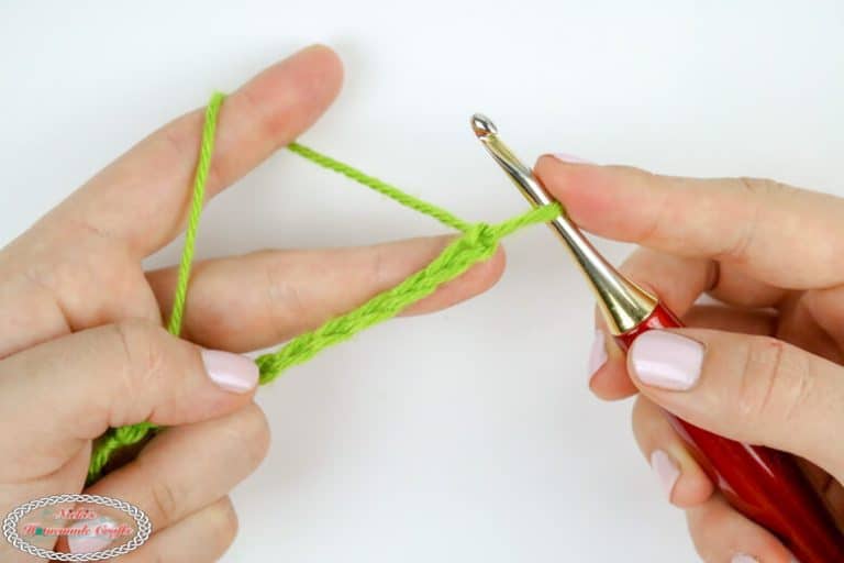 Beginner Single Crochet Tutorial With Increase and Decrease