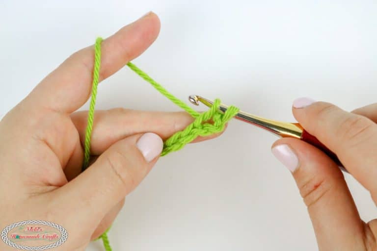 Beginner Single Crochet Tutorial With Increase and Decrease