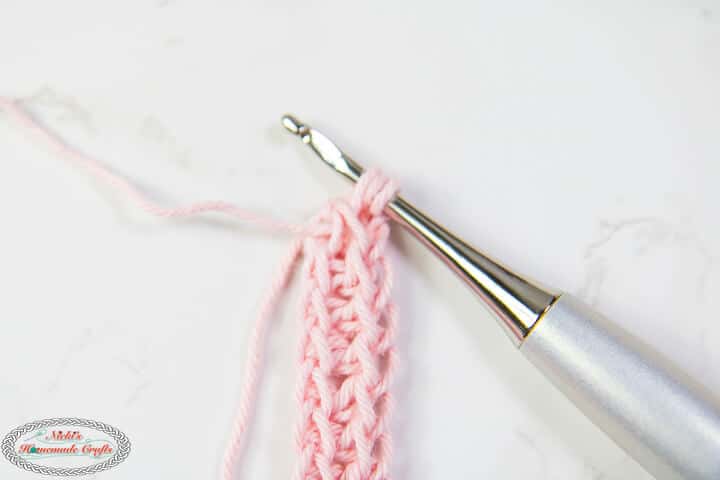 second step of double crochet for thermal stitch