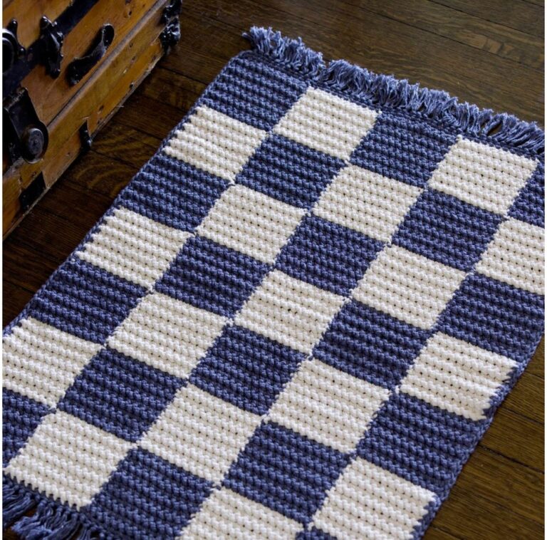 10 Free Checkered Crochet Patterns - Nicki's Homemade Crafts