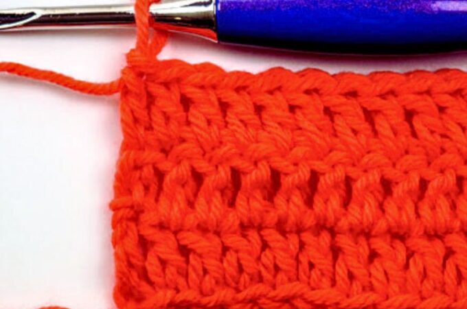 Alternative Turning Chain – How to Never Crochet Gaps and Bulk - square