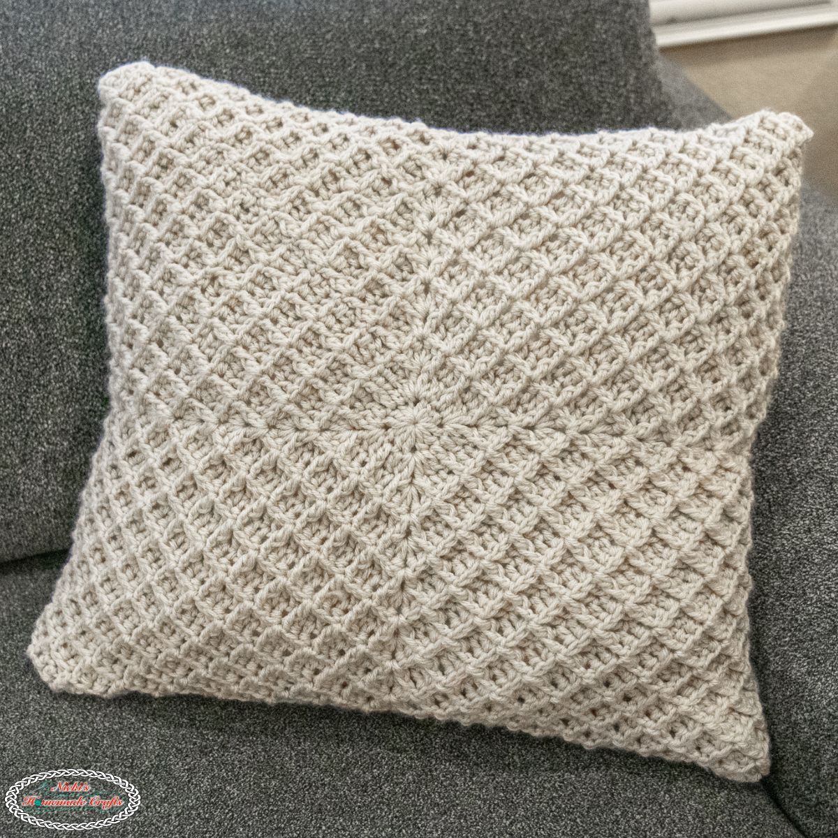 Free Waffle Pillow Crochet Pattern Using 1 Granny Square Nicki's