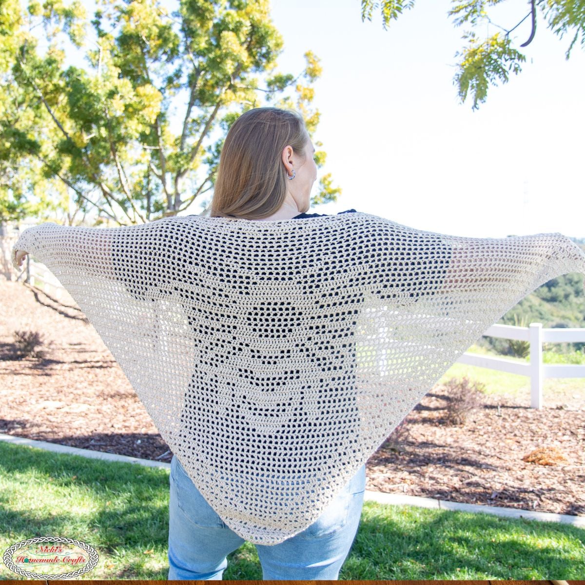 Crochet Triangle Shawl Bee - square