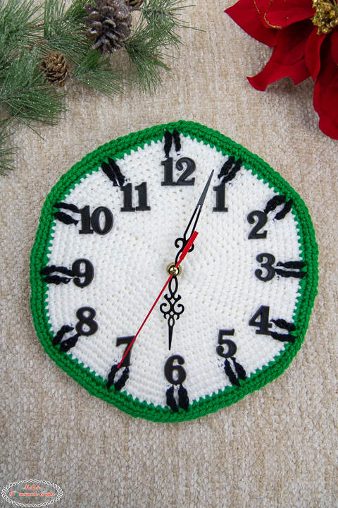 Crochet Chain Cable Stitch Clock Pattern