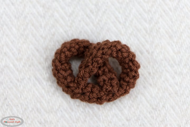 Crochet Chocolate Prezel Praline
