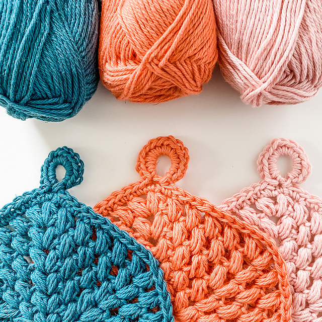 hexagon puff stitch coasters