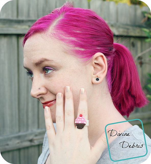 Free Crochet Chrissy Cupcake Ring Pattern