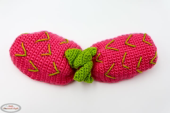 Dragonfruit Shell of the Crochet Reversible Fruit Bunny Amigurumi Plush with Zipper Pattern