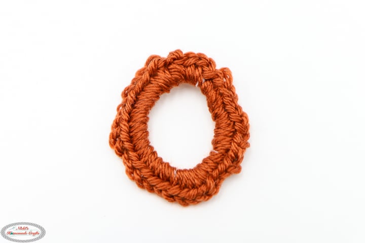 Letter O of Welcome for the Crochet Highland Cow Welcome Sign Pattern
