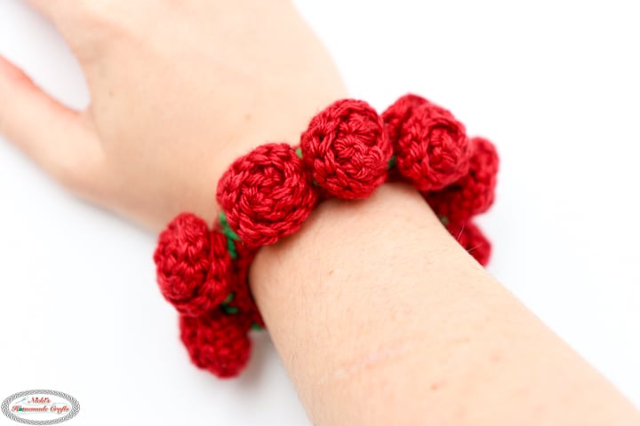 Crochet Rose Bracelet Pattern