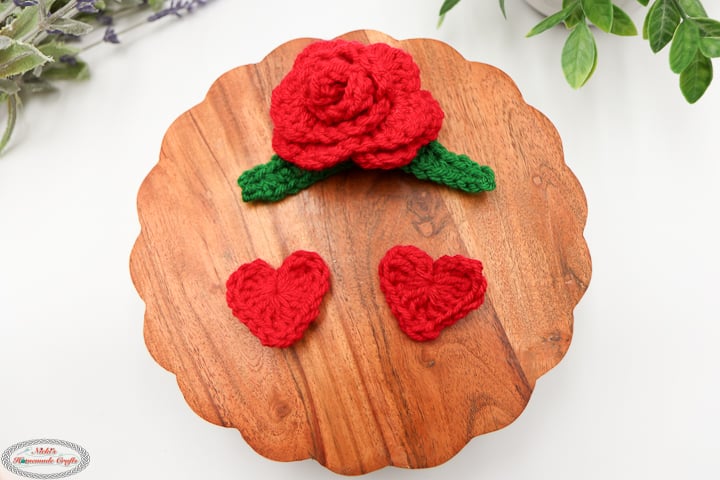 Mother's Day and Valentine's Day Accessories for the Crochet Highland Cow Welcome Sign Pattern