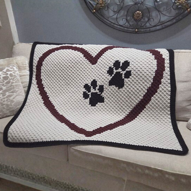 Pet blanket free crochet pattern