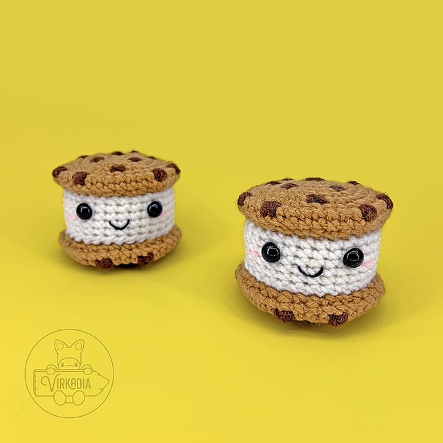 Cookie Ice Cream Sandwich Cutie Free Crochet Pattern