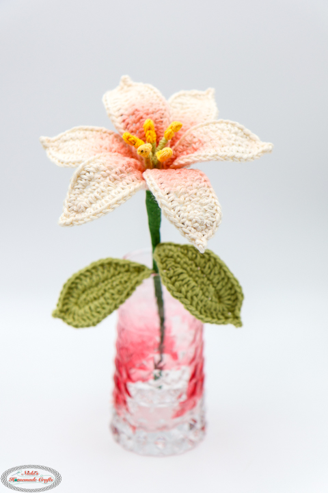 Crochet Lily Flower Pattern
