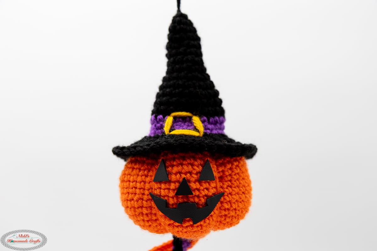 Crochet Pumpkin with Witch Hat
