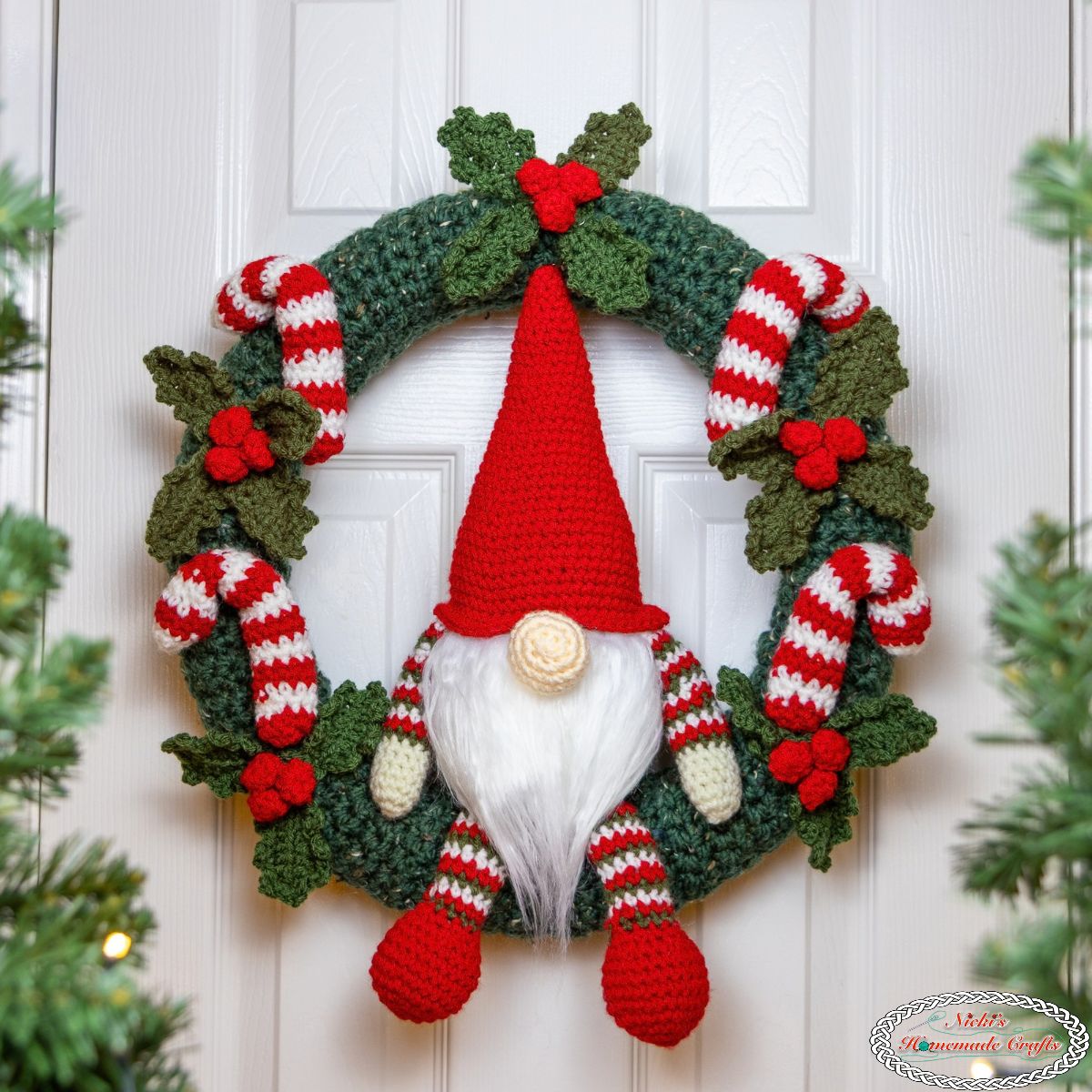 Crochet Christmas Gnome Wreath Pattern