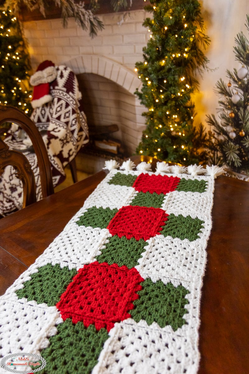Crochet Christmas Table Runner Pattern